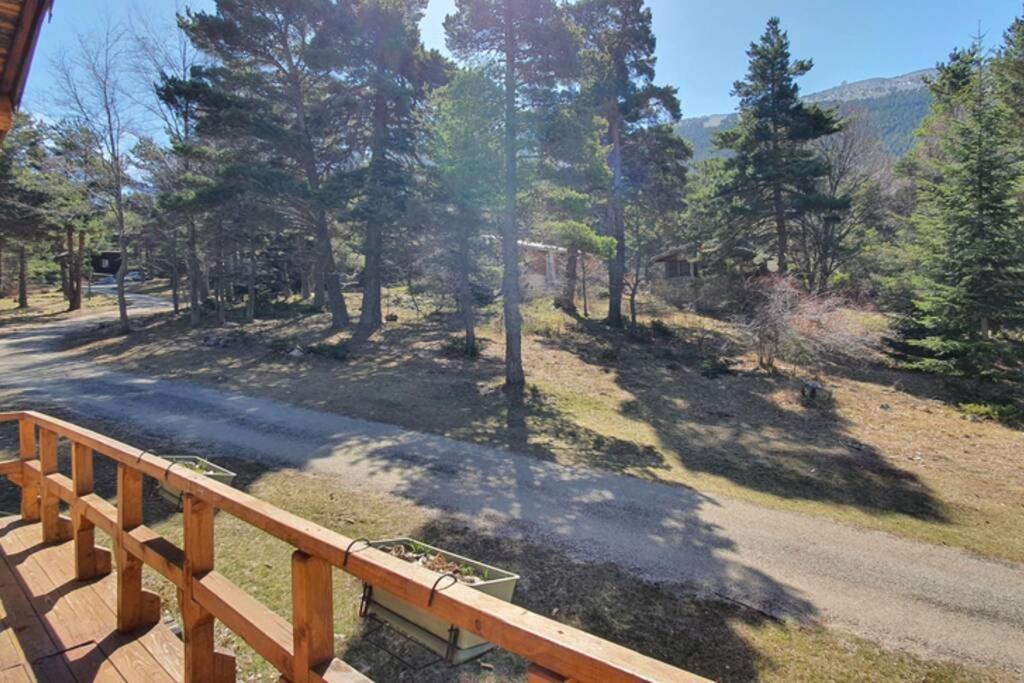 Chalet privé au Mont-Serein ventoux Villa Mont Serein Exterior foto